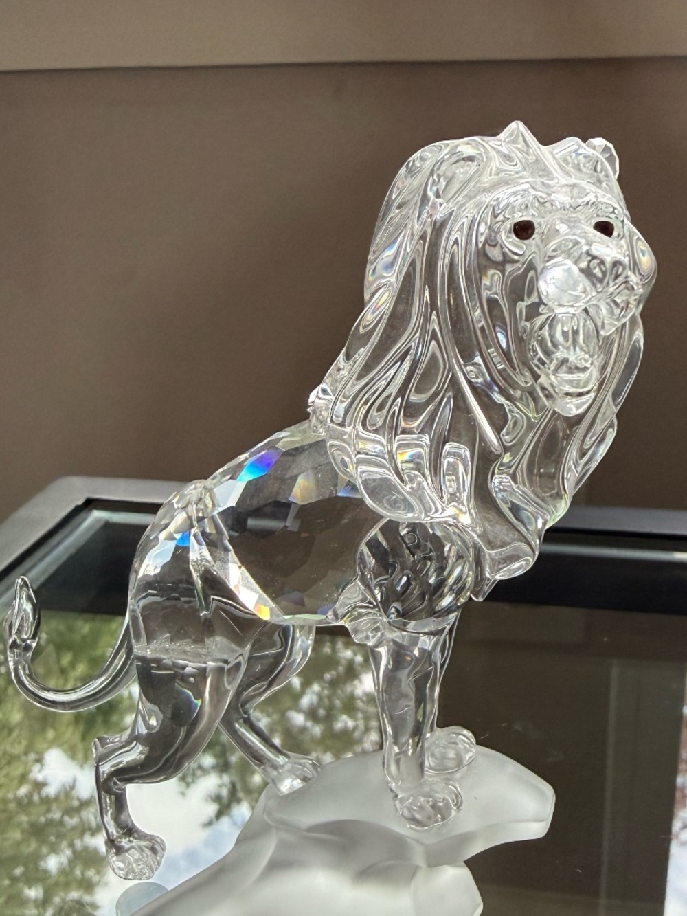 Swarovski Crystal Lion Figurine Frosted Base Retired Vintage Collectible